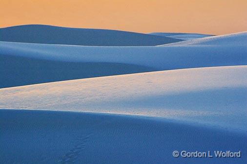 White Sands_32053.jpg - In sunset glow photographed at the White Sands National Monument near Alamogordo, New Mexico, USA.